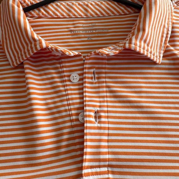 Vineyard Vines Performance Polo‎ - Size XL. Good condition. - Picture 2 of 4